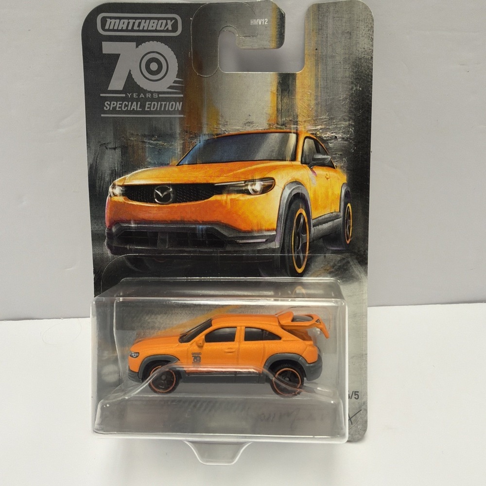 MATCHBOX 70 YEARS SPECIAL EDITION MOVING PARTS 2021 MAZDA‎ MX
